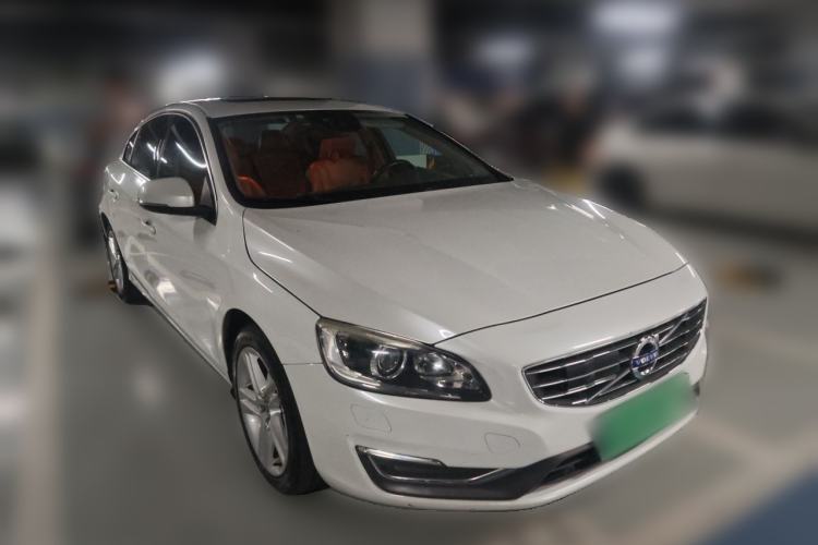 Used Volvo S60 2015 S60L T5 Intelligent Drive Edition Front Right 45 Deg