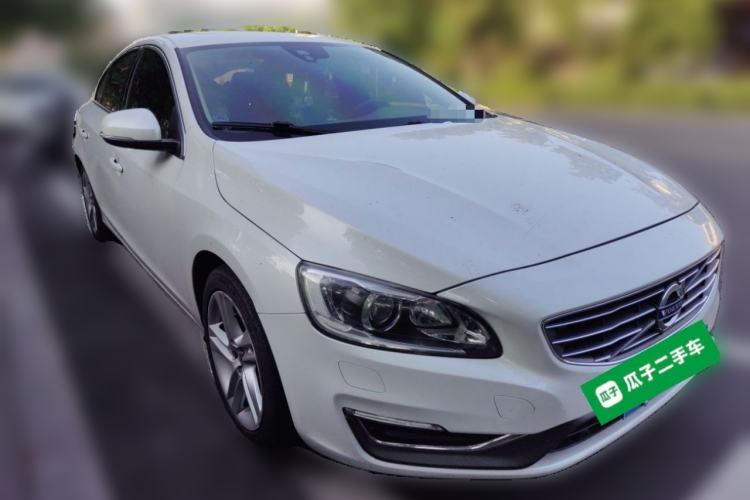 Used Volvo S60 2015 S60L T5 Intelligent Drive Edition Front Right 45 Deg