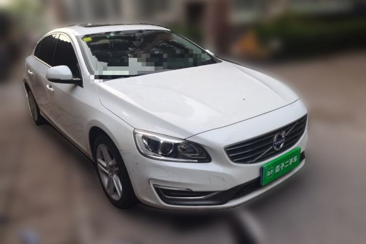 Used Volvo S60 2015 S60L T5 Intelligent Drive Edition Front Right 45 Deg