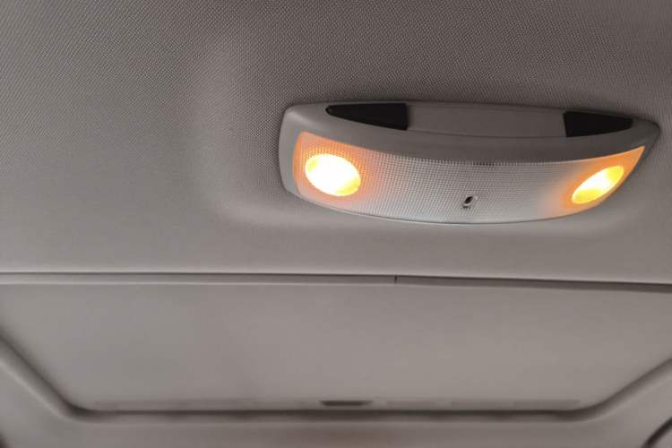 Used Volvo S60 2015 S60L 2.0T Zhiyuan Edition Headliner