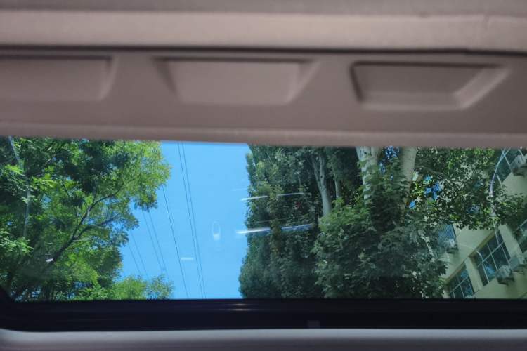 Used Volvo S60 2015 S60L 2.0T Zhiyuan Edition Headliner