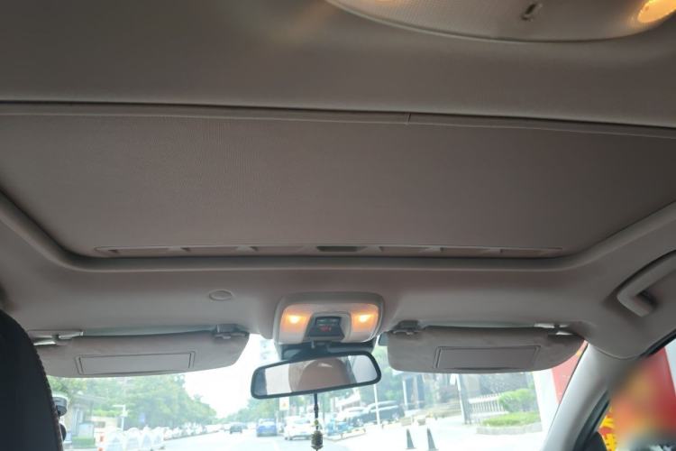 Used Volvo S60 2015 S60L 2.0T Zhiyuan Edition Headliner