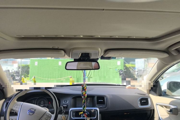 Used Volvo S60 2015 S60L 2.0T Zhiyuan Edition Headliner