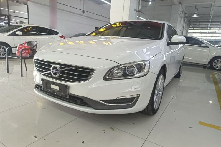 Used Volvo S60 2015 S60L 2.0T Zhiyuan Edition Guazi used car, China used car export, Used car for sale, Used Volvo cars, Cheapest cars for sale