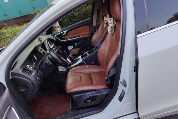 Used Volvo S60 2015 S60L T5 Intelligent Drive Edition Left Front Seat