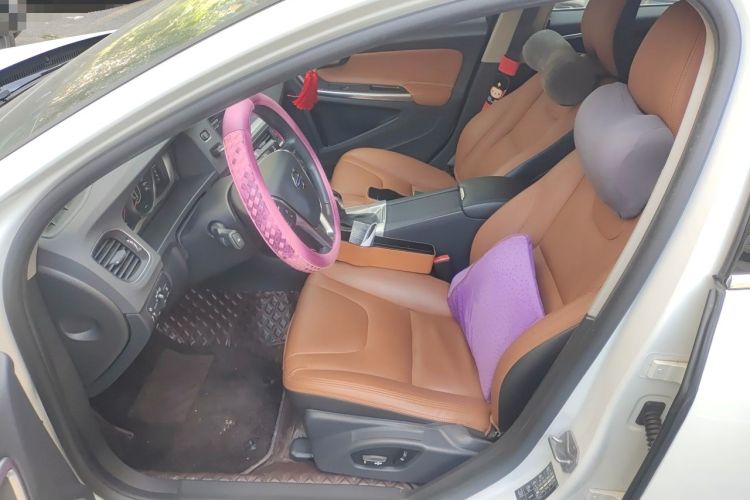 Used Volvo S60 2015 S60L 2.0T Zhiyuan Edition Left Front Seat
