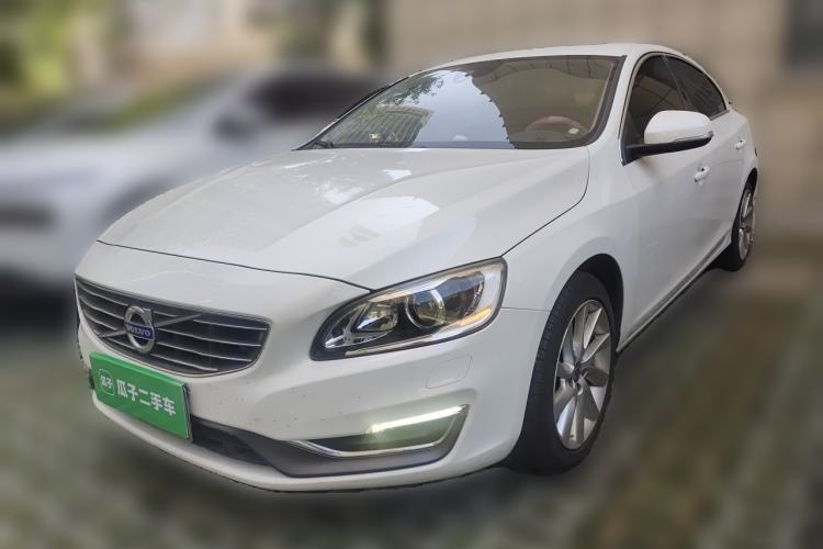 Used Volvo S60 2015 S60L 2.0T Zhiyuan Edition Guazi used car, China used car export, Used car for sale, Used cars, Cheapest cars for sale