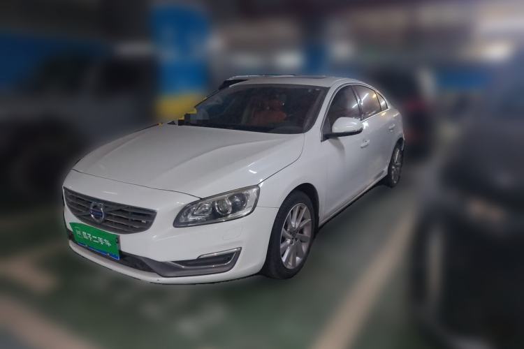 Used Volvo S60 2015 S60L 2.0T Zhiyuan Edition Guazi used car, China used car export, Used car for sale, Used cars, Cheapest cars for sale
