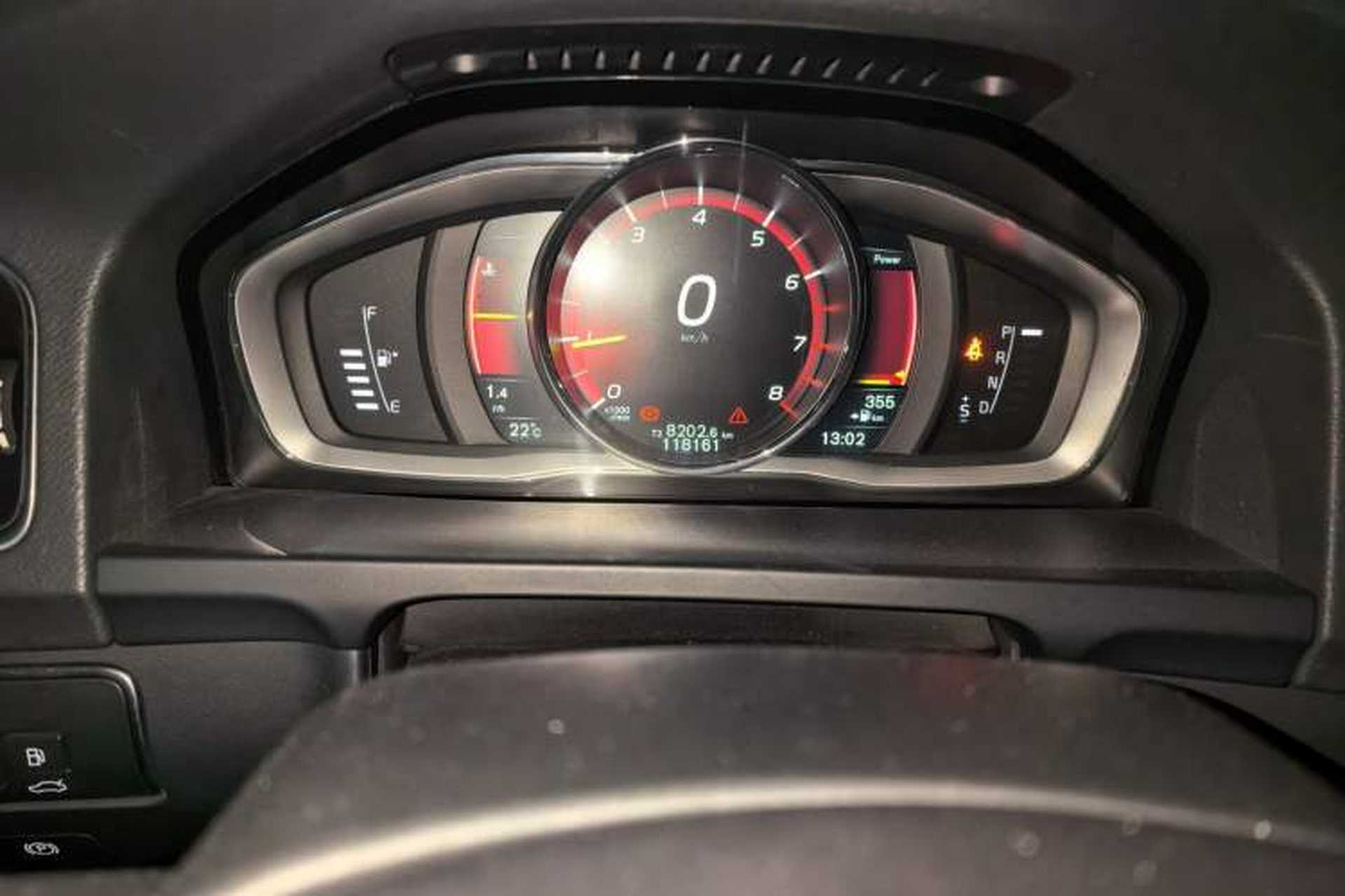 Used Volvo S60 2015 T5 Personalized Sport Edition Odometer Close Up