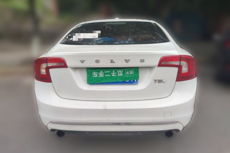Used Volvo S60 2015 S60L 2.0T Zhiyuan Edition Rear