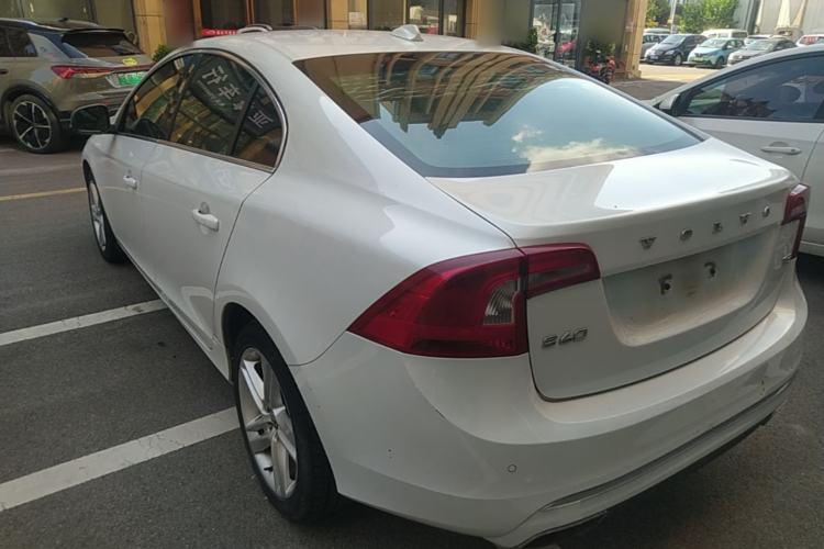 Used Volvo S60 2015 S60L T5 Intelligent Drive Edition Rear Left 45 Deg