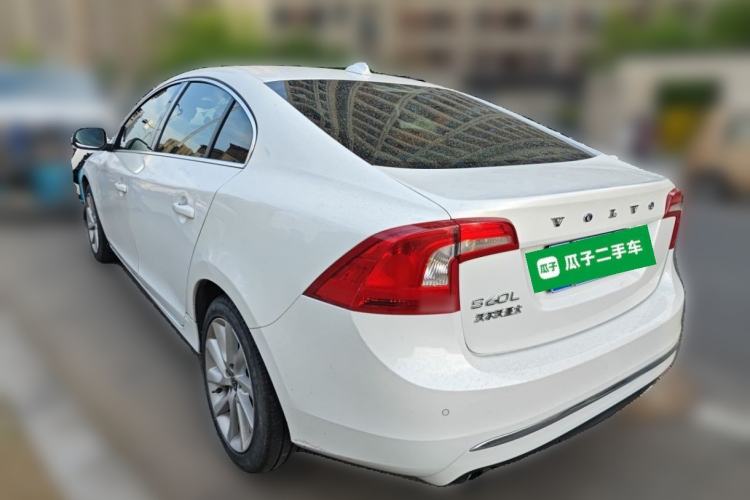 Used Volvo S60 2015 S60L 2.0T Zhiyuan Edition Rear Left 45 Deg