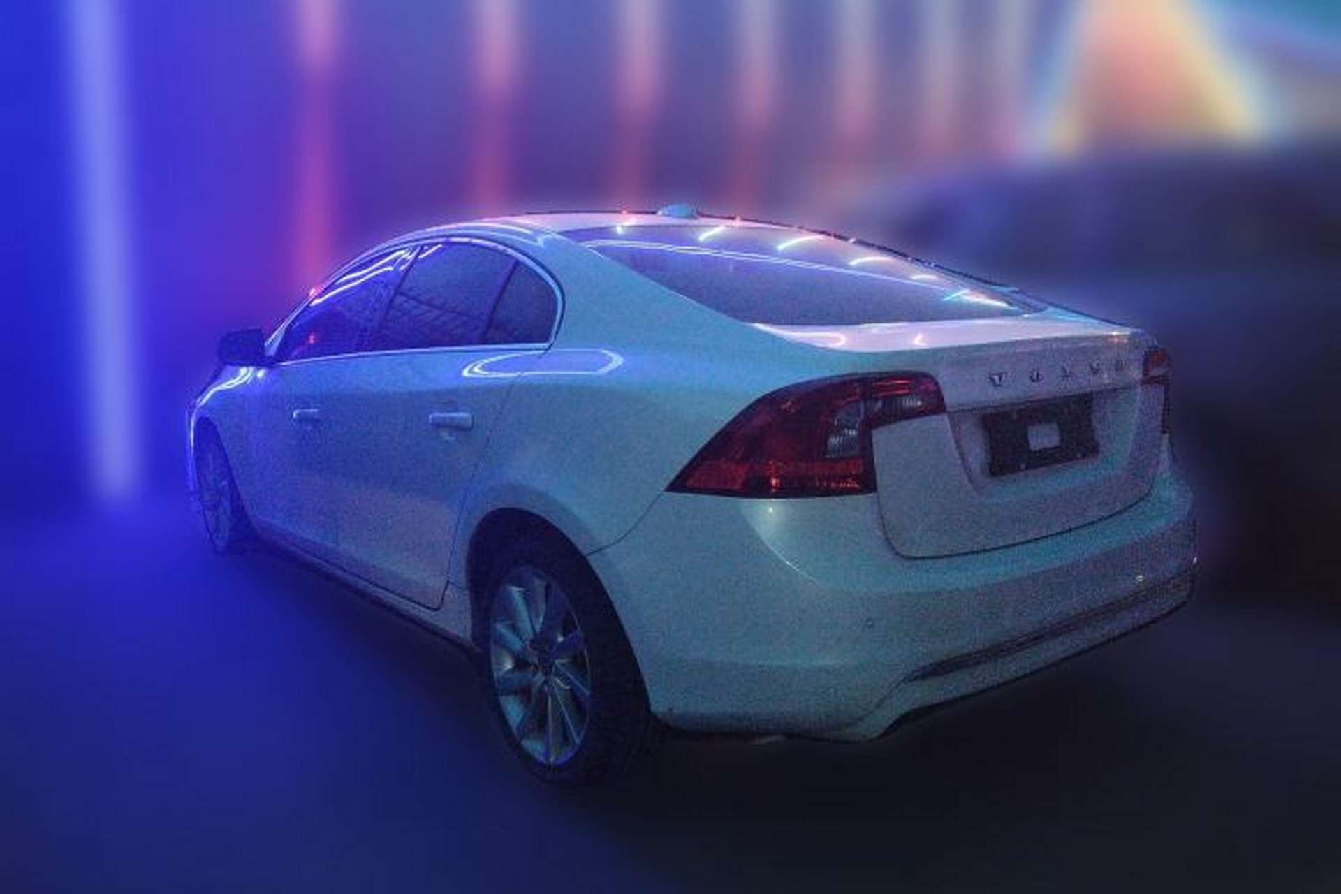 Used Volvo S60 2015 S60L 2.0T Zhiyuan Edition Rear Left 45 Deg
