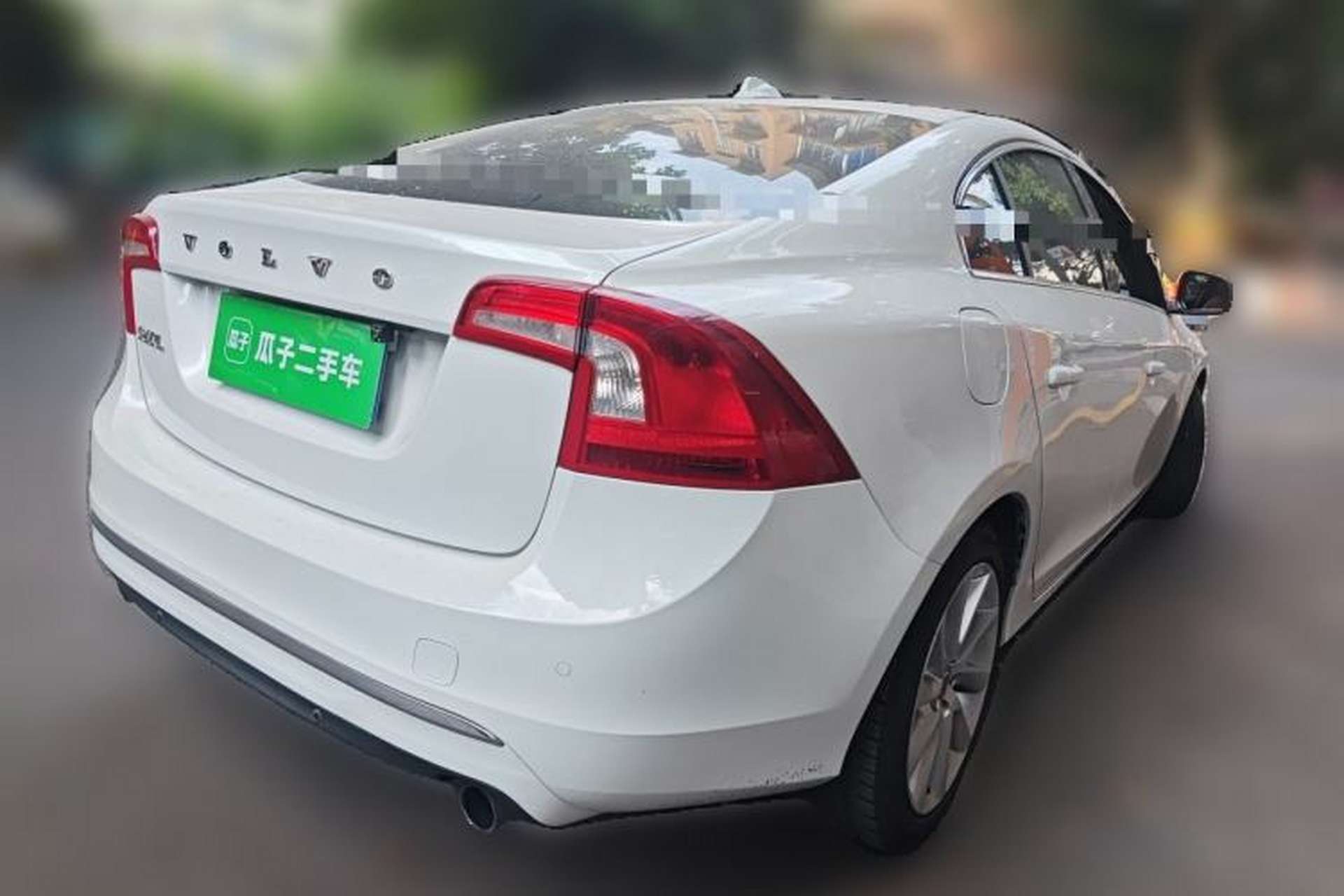 Used Volvo S60 2015 S60L 2.0T Zhiyuan Edition Rear Right 45 Deg