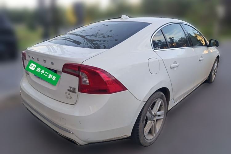 Used Volvo S60 2015 S60L T5 Intelligent Drive Edition Rear Right 45 Deg