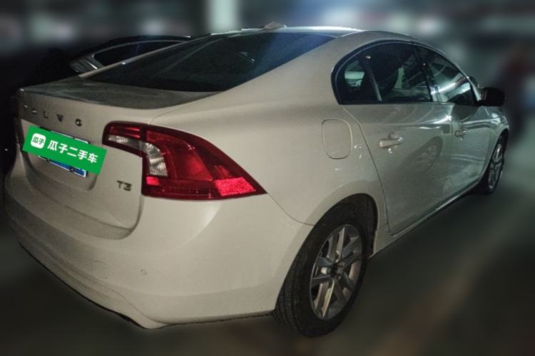 Used Volvo S60 2015 S60L 2.0T Smart Drive Edition Rear Right 45 Deg