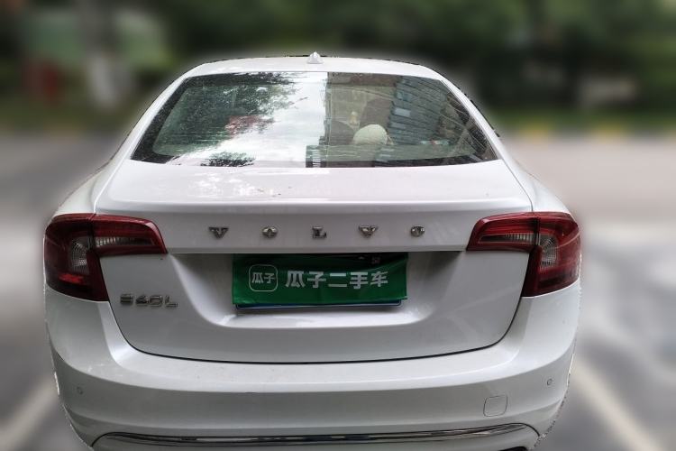 Used Volvo S60 2015 S60L 2.0T Zhiyuan Edition Rear