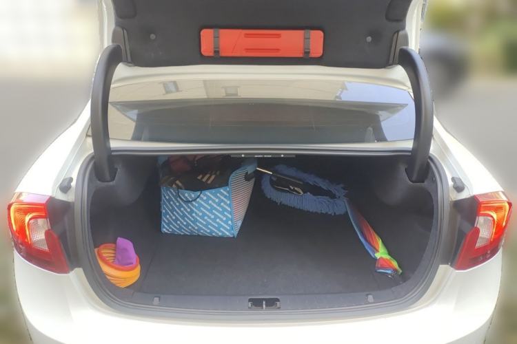 Used Volvo S60 2015 S60L 2.0T Zhiyuan Edition Trunk