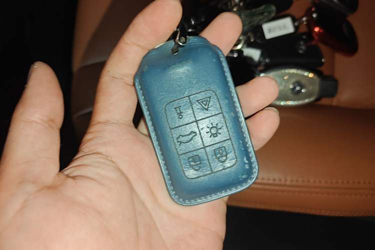 Used Volvo S60 2015 S60L T5 Intelligent Drive Edition Vehicle Key