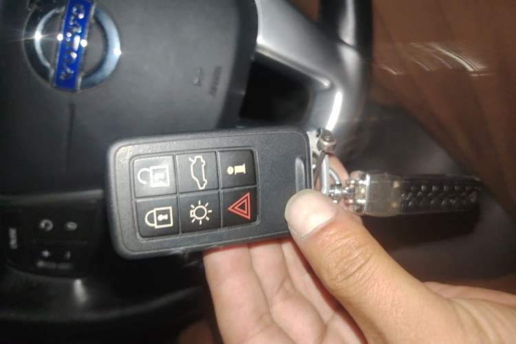 Used Volvo S60 2015 S60L T5 Intelligent Drive Edition Vehicle Key