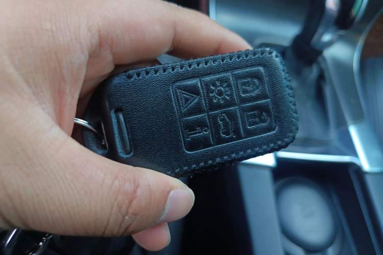 Used Volvo S60 2015 S60L T5 Intelligent Drive Edition Vehicle Key