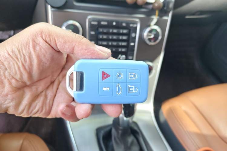 Used Volvo S60 2015 S60L T5 Intelligent Drive Edition Vehicle Key
