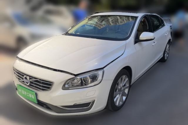 Used Volvo S60 2015 S60L 2.0T Zhiyuan Edition