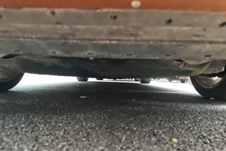 Used Volvo S60 2015 S60L 2.0T Zhiyuan Edition Chassis Front