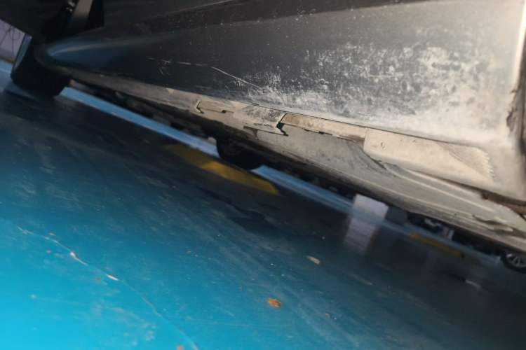 Used Volvo S60 2015 S60L 2.0T Zhiyuan Edition Chassis Rear Left