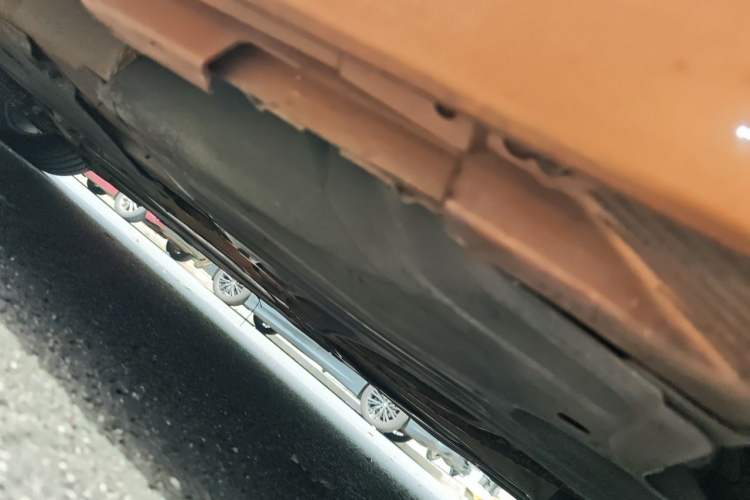 Used Volvo S60 2015 S60L 2.0T Zhiyuan Edition Chassis Rear Left