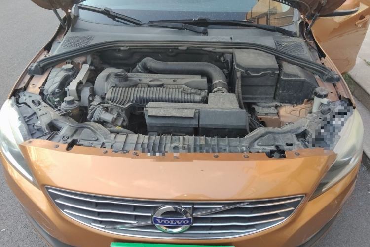 Used Volvo S60 2015 S60L T5 Intelligent Drive Edition Engine Bay