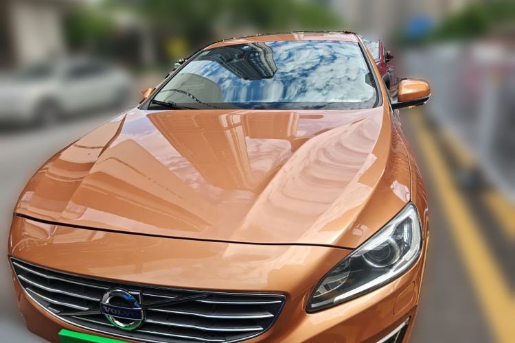 Used Volvo S60 2015 S60L 2.0T Zhiyuan Edition Front