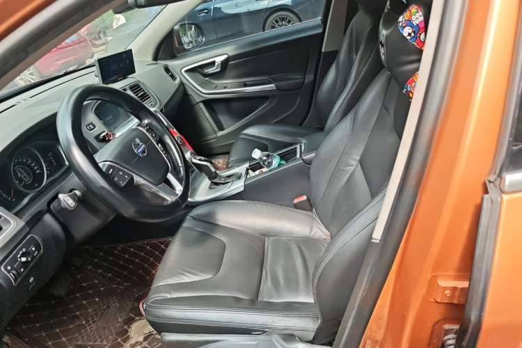 Used Volvo S60 2015 S60L 2.0T Zhiyuan Edition Left Front Seat