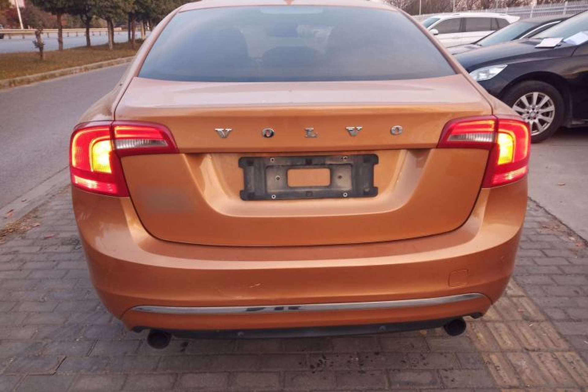 Used Volvo S60 2015 S60L 2.0T Zhiyuan Edition Rear