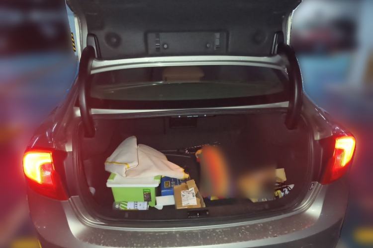 Used Volvo S60 2015 S60L 2.0T Zhiyuan Edition Trunk