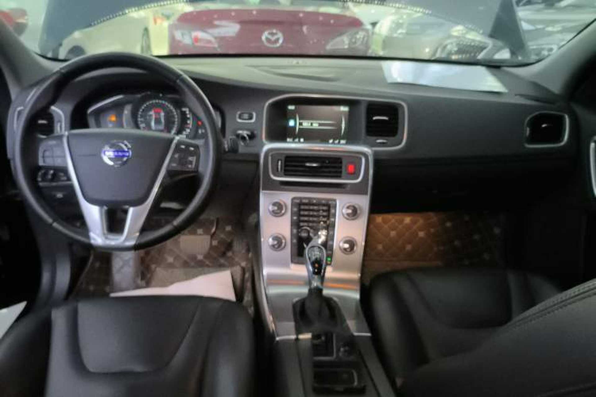 Used Volvo S60 2016 S60L T4 Zhiyuan Edition Audio And AC Panel