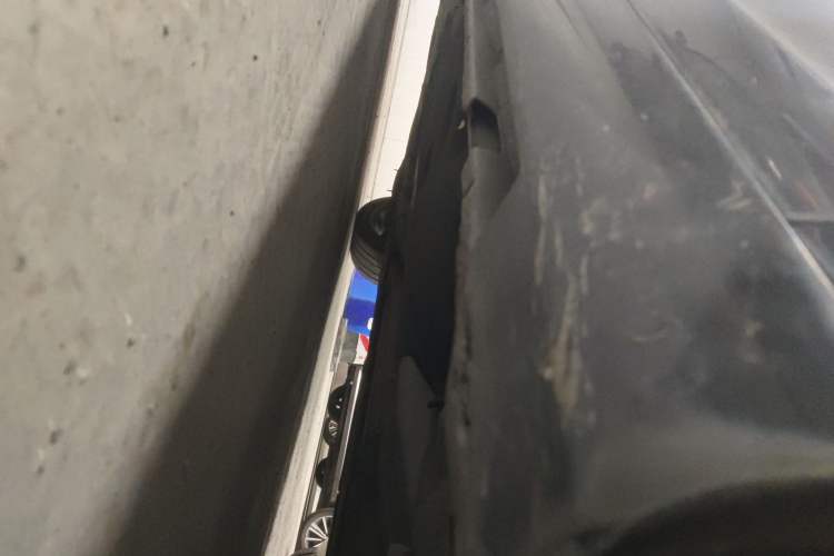 Used Volvo S60 2016 S60L T4 Zhiyuan Edition Chassis Front Right