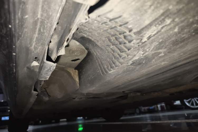 Used Volvo S60 2016 S60L T4 Zhiyuan Edition Chassis Rear Left
