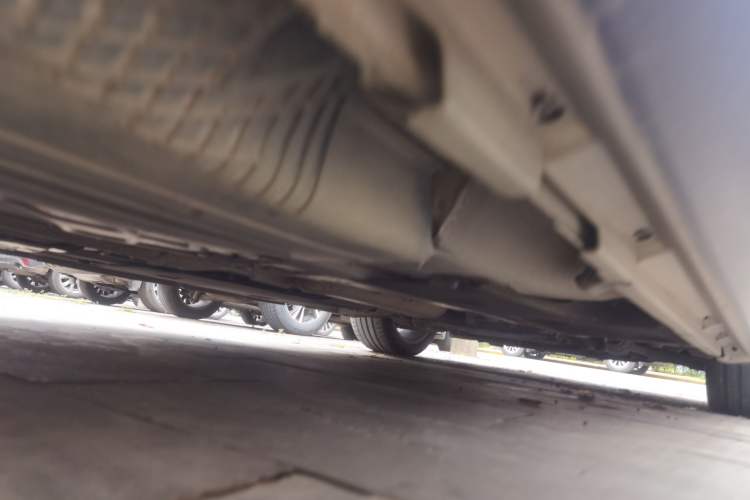Used Volvo S60 2016 S60L T4 Zhiyuan Edition Chassis Rear Right