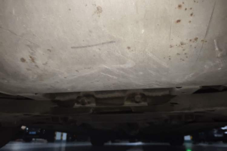 Used Volvo S60 2016 S60L T4 Zhiyuan Edition Chassis Rear