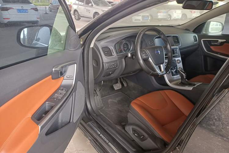 Used Volvo S60 2016 S60L T3 Smart Drive Edition Driver Seat