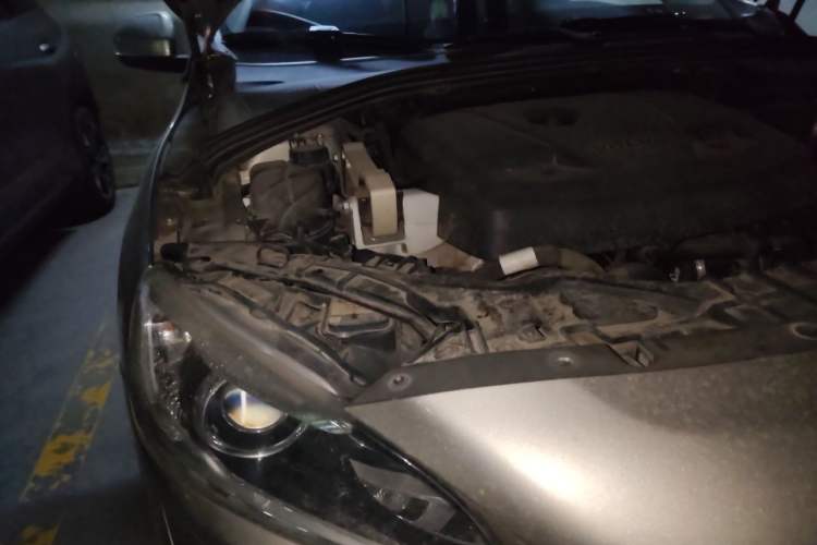Used Volvo S60 2016 S60L T5 Intelligent Drive Edition Engine Bay Right