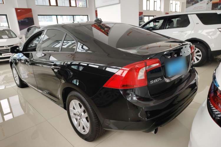 Used Volvo S60 2016 S60L T3 Smart Drive Edition Exterior 3