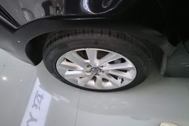 Used Volvo S60 2016 S60L T4 Zhiyuan Edition Exterior 4