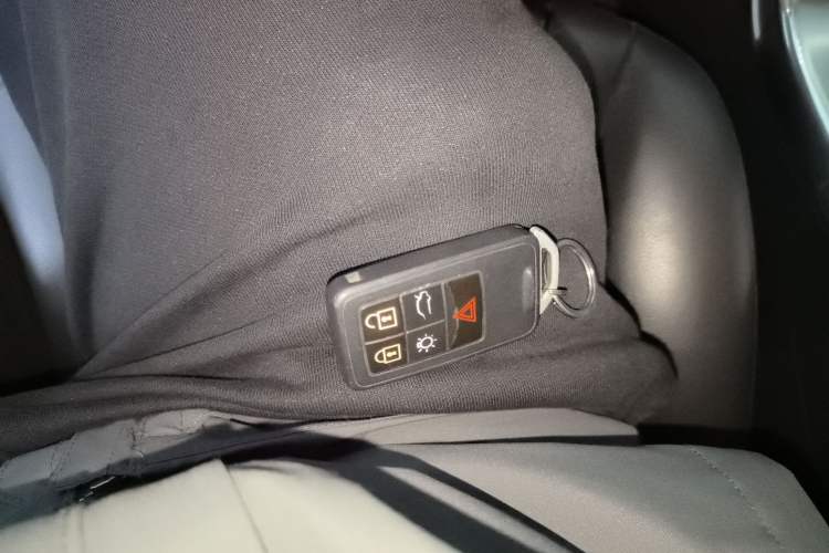 Used Volvo S60 2016 S60L T4 Zhiyuan Edition Interior 1