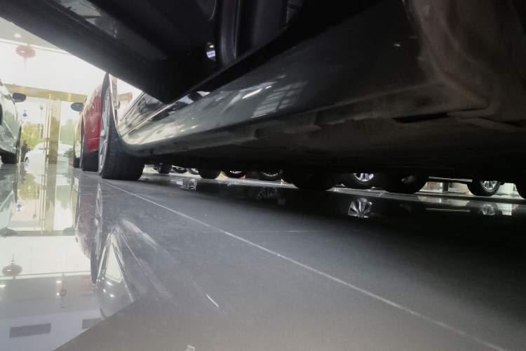 Used Volvo S60 2016 S60L T4 Zhiyuan Edition Left Side Sill