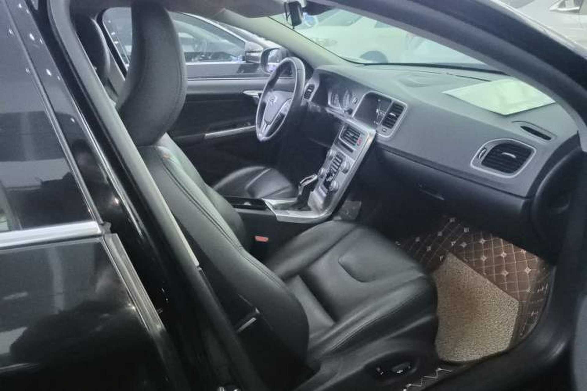 Used Volvo S60 2016 S60L T4 Zhiyuan Edition Right Front Seat