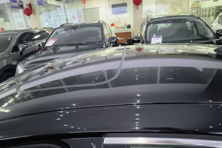 Used Volvo S60 2016 S60L T4 Zhiyuan Edition Roof