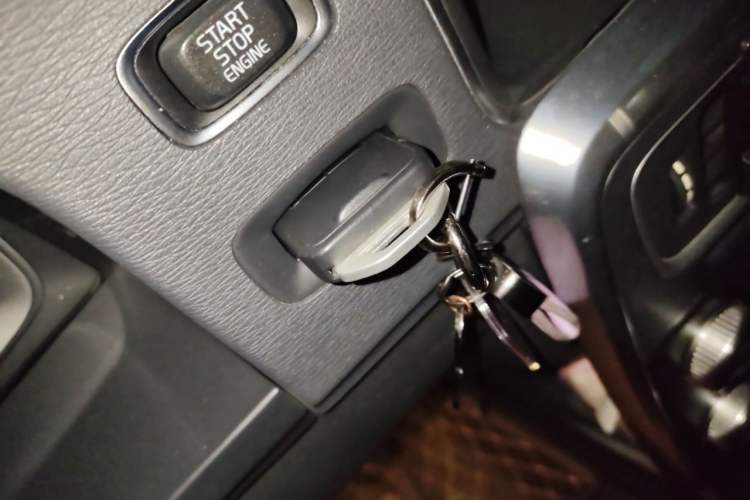 Used Volvo S60 2016 S60L T5 Intelligent Drive Edition Vehicle Key