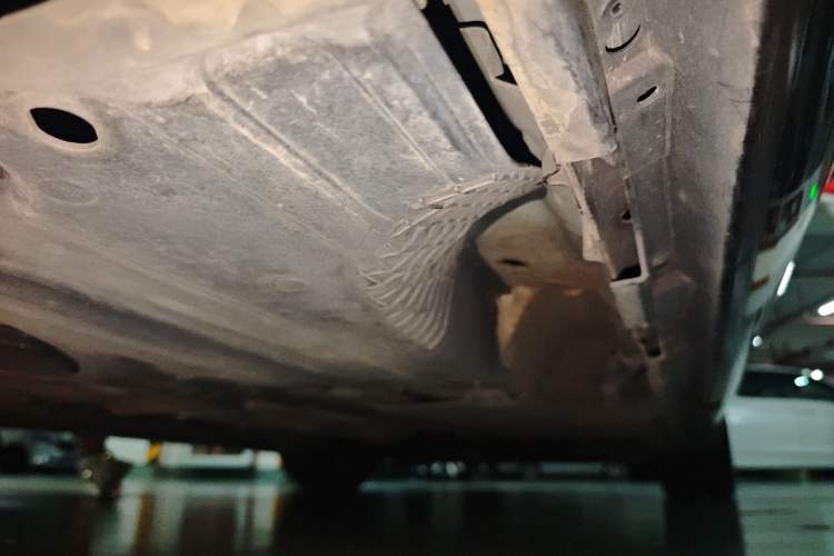 Used Volvo S60 2016 S60L T4 Zhiyuan Edition Chassis Rear Right